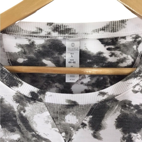 Balance Collection Tie Dye Sweatshirt Size Large NEW - Picture 3 of 4